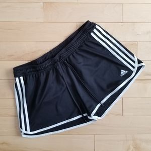 Adidas Sport Shorts size L 💖